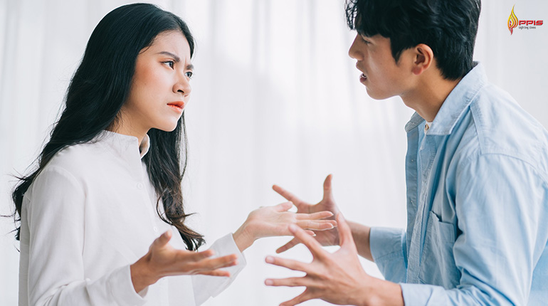 family counselling in singapore for arguing couple